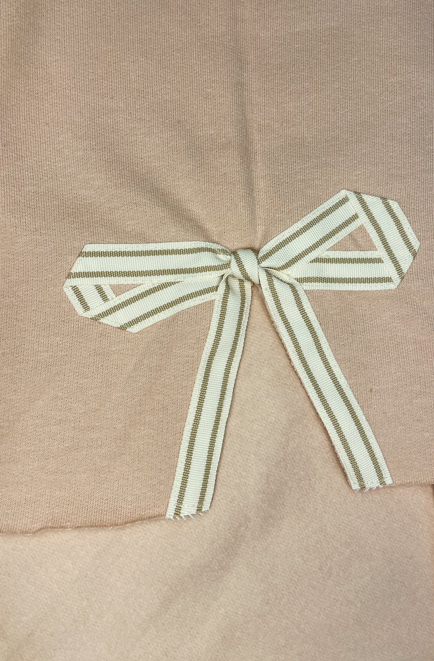 Bow Crewneck